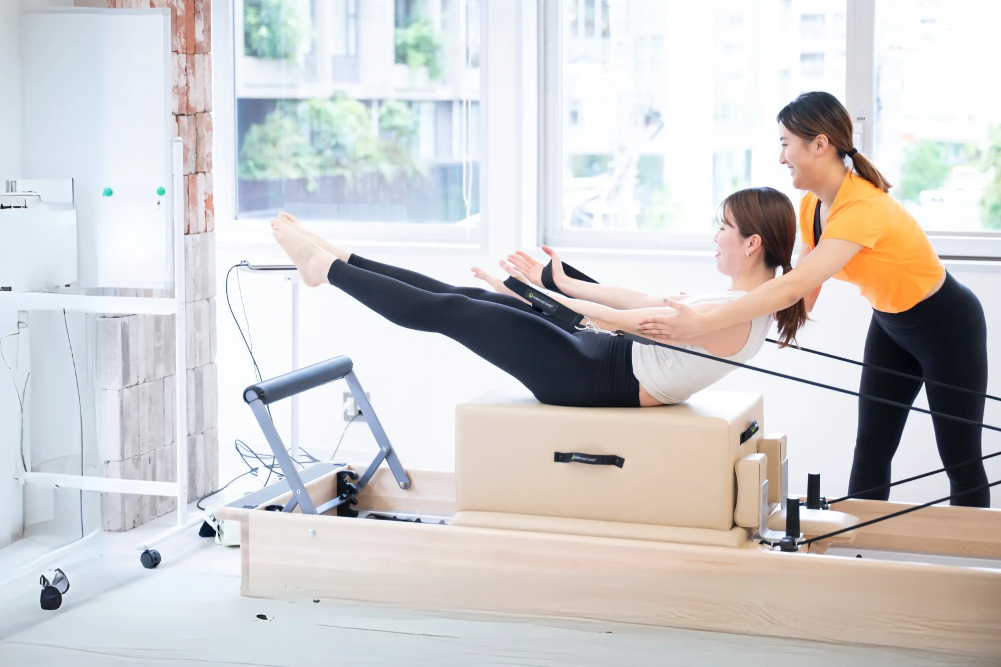 ピラティスマシン「リフォーマー」