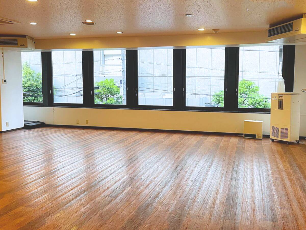 横浜スタジオ